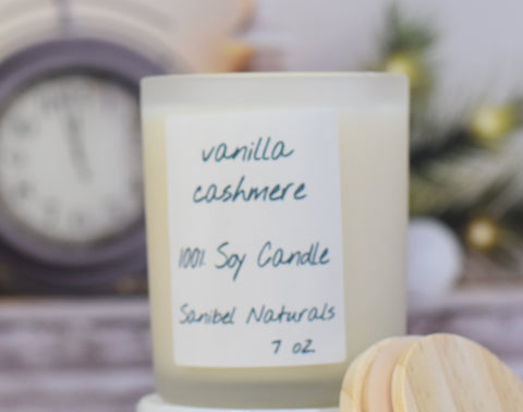 Image of Vanilla Cashmere Soy Candle in Frosted Glass Jar